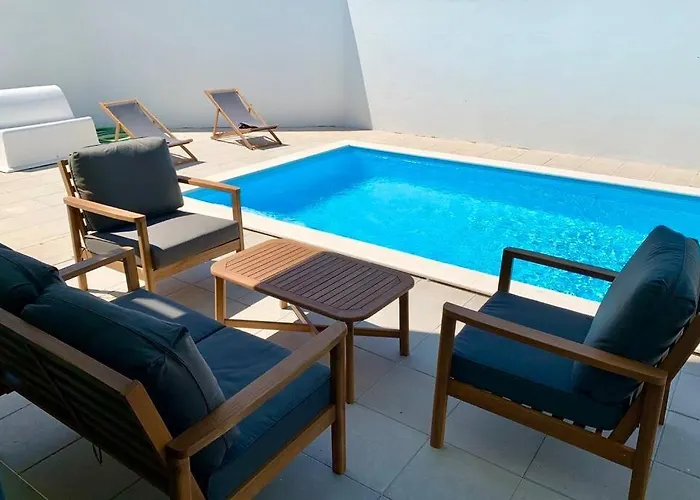 New And Modern 3 Bedroom With Private Heated Pool Near Nazare Villa *